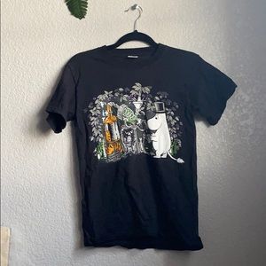 Graphic  t-shirt